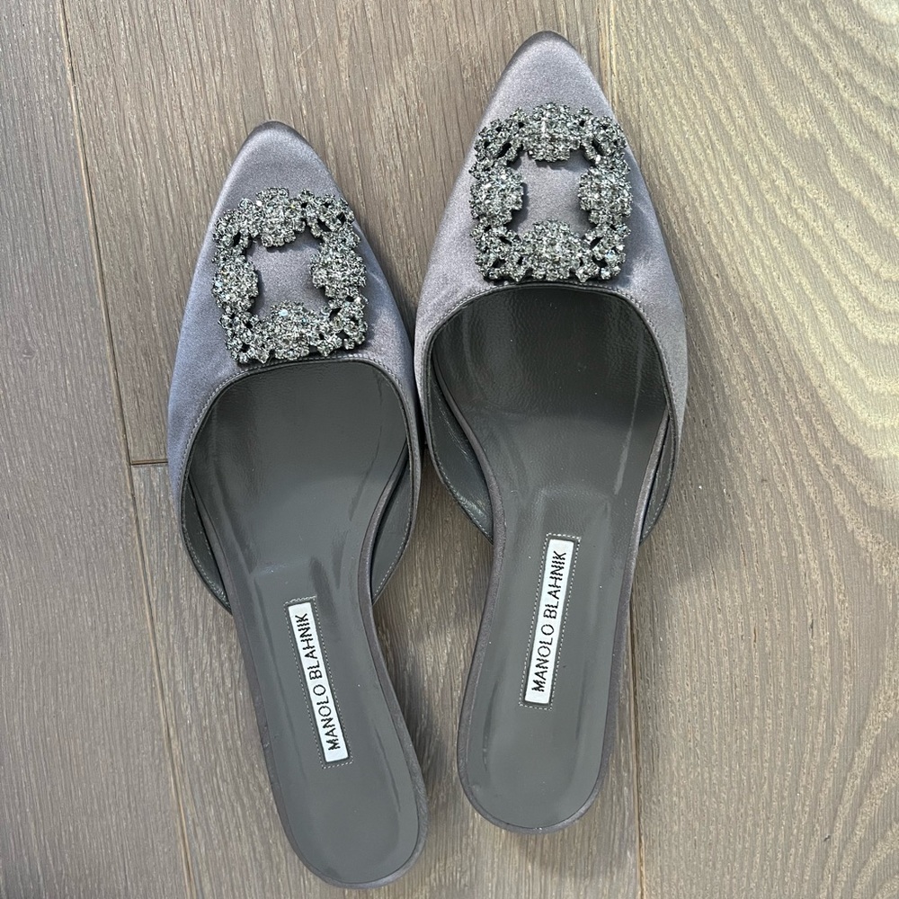 Manolo Blahnik Hangisi Embellished Satin Slippers
